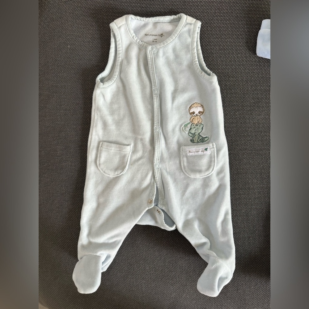 BABY boy JUMPSUIT- not used but washed 1 time